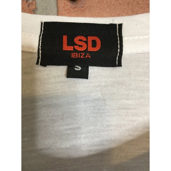 Lsd Ibiza GibGae Short Sleeve Graphic T Shirt VW Bus Hippie Boho Size S - Picture 4 of 4